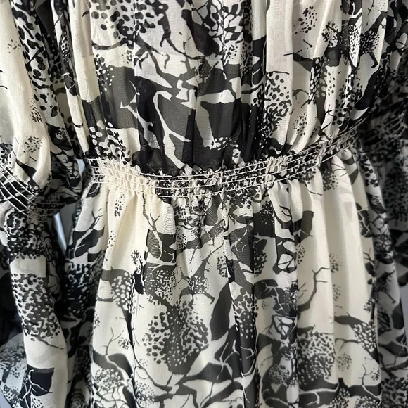 Max Studio Small Women's Black and Tan Midi Dress 3/4 Bell Sleeves Boho Relaxed - Picture 11 of 15